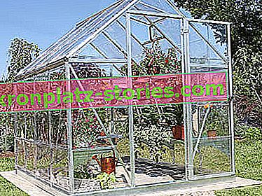 Градински оранжерии от поликарбонат