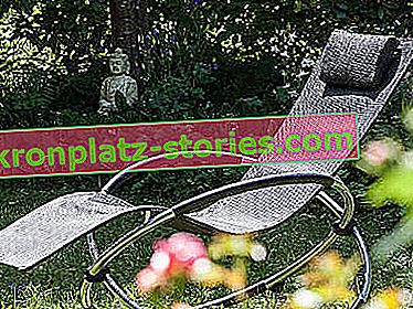 chaises longues de jardin en polyrattan