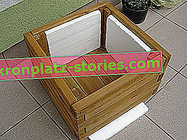 vasi di legno per balcone e terrazzo
